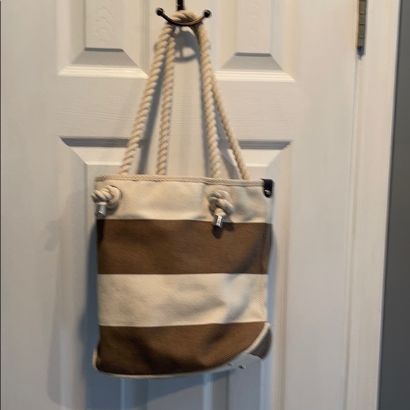 Great beach bag or purse - Picture 2 of 3